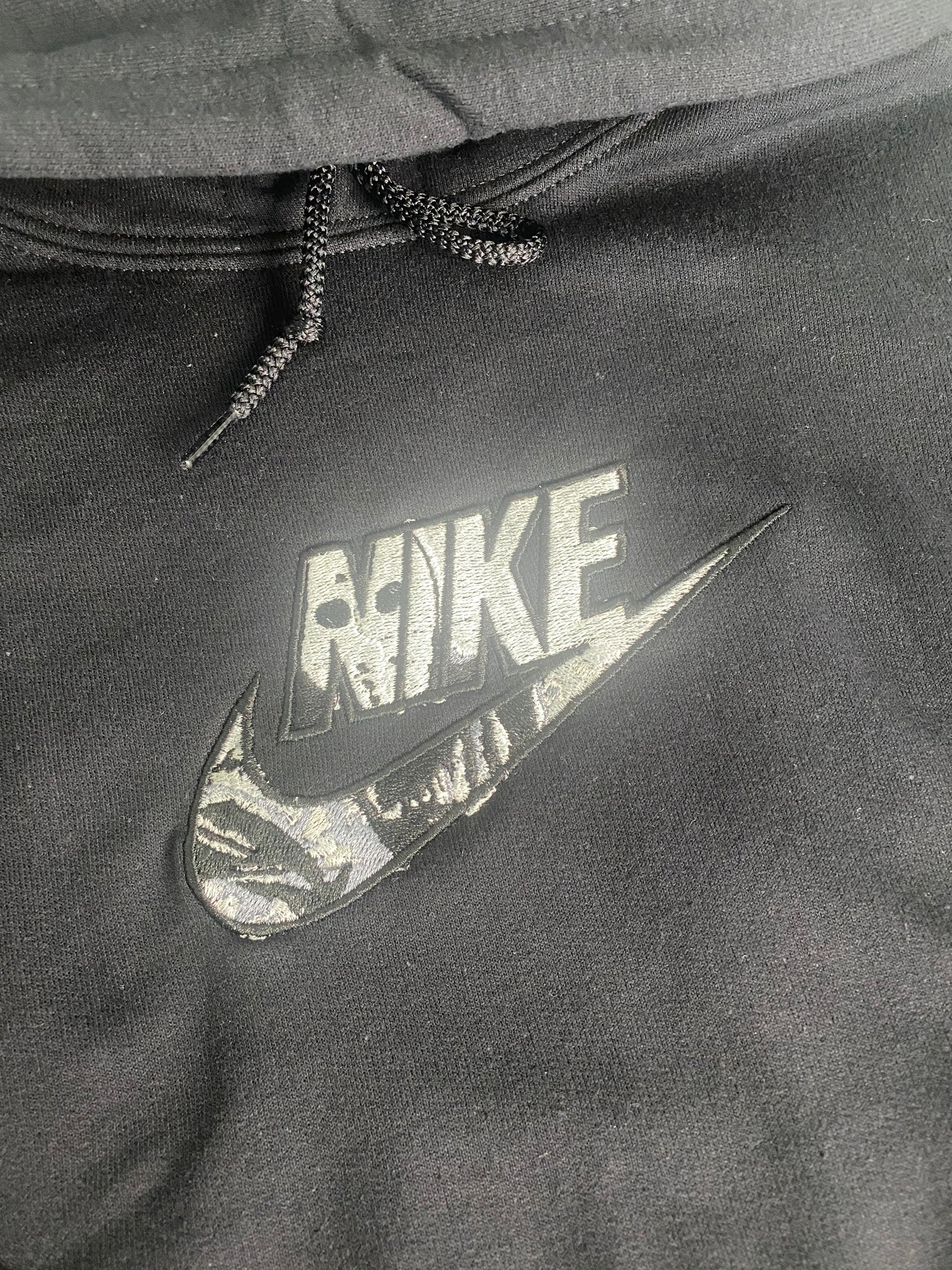 Kanye embroider hoodie